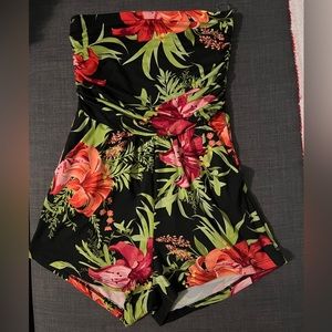 Tropical Sleeveless Romper w/ Pockets